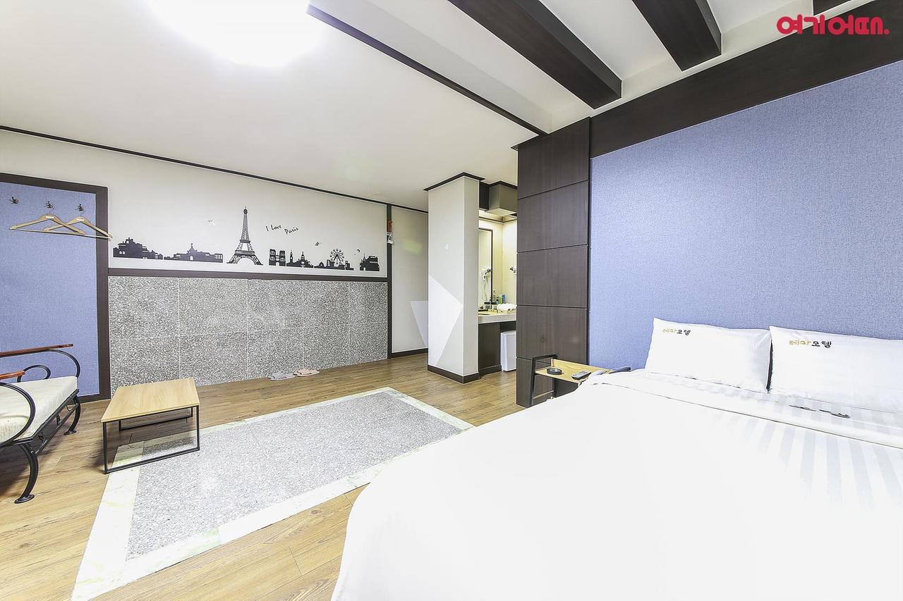 Theme Motel Mokpo Exterior photo
