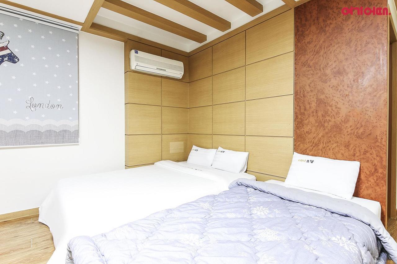 Theme Motel Mokpo Exterior photo
