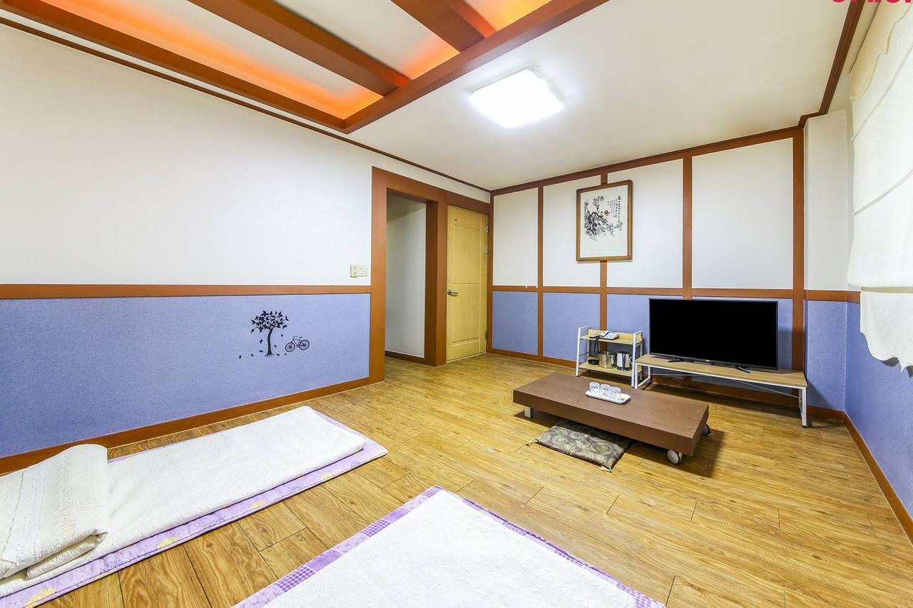 Theme Motel Mokpo Exterior photo
